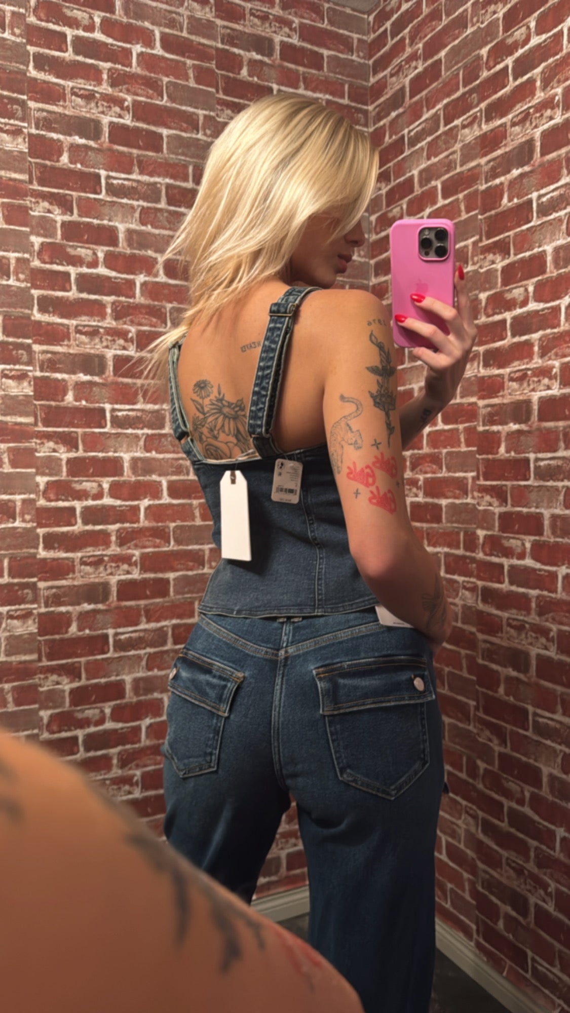Kara Vest