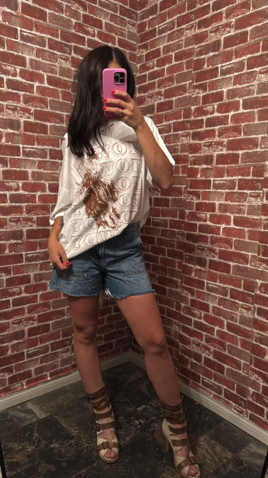 Howdy Distressed Graphic Tee